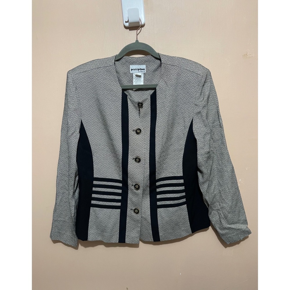 Vintage Perceptions by Irene B. Size 12 Black & Cream Chevron Blazer | Old Money